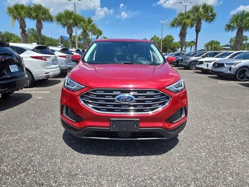 Used 2020 Ford Edge Titanium FWD image 3