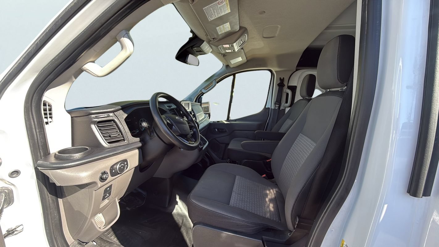 Used 2022 Ford Transit 250 Low Roof AWD w/ Exterior Upgrade Package image 13