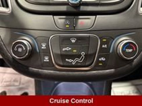 Used 2023 Chevrolet Malibu LS FWD image 16