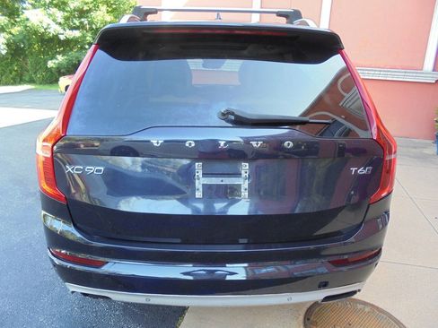 Used 2016 Volvo XC90 T6 Momentum AWD/4WD image 6