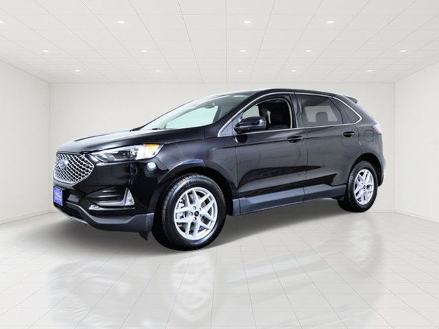 Certified 2024 Ford Edge SEL w/ Convenience Package AWD/4WD image 2