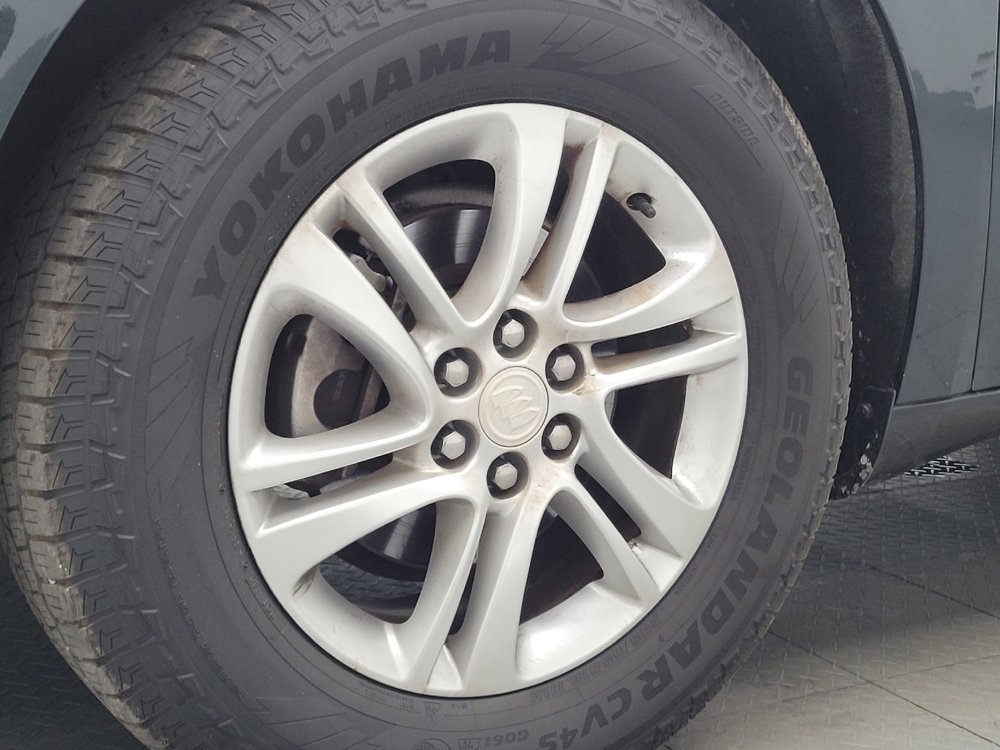 Used 2019 Buick Enclave Essence FWD image 31