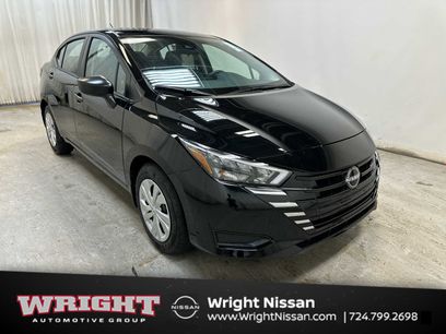 New 2025 Nissan Versa S w/ Trunk Package