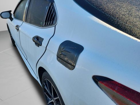 Used 2024 Toyota Camry SE image 22