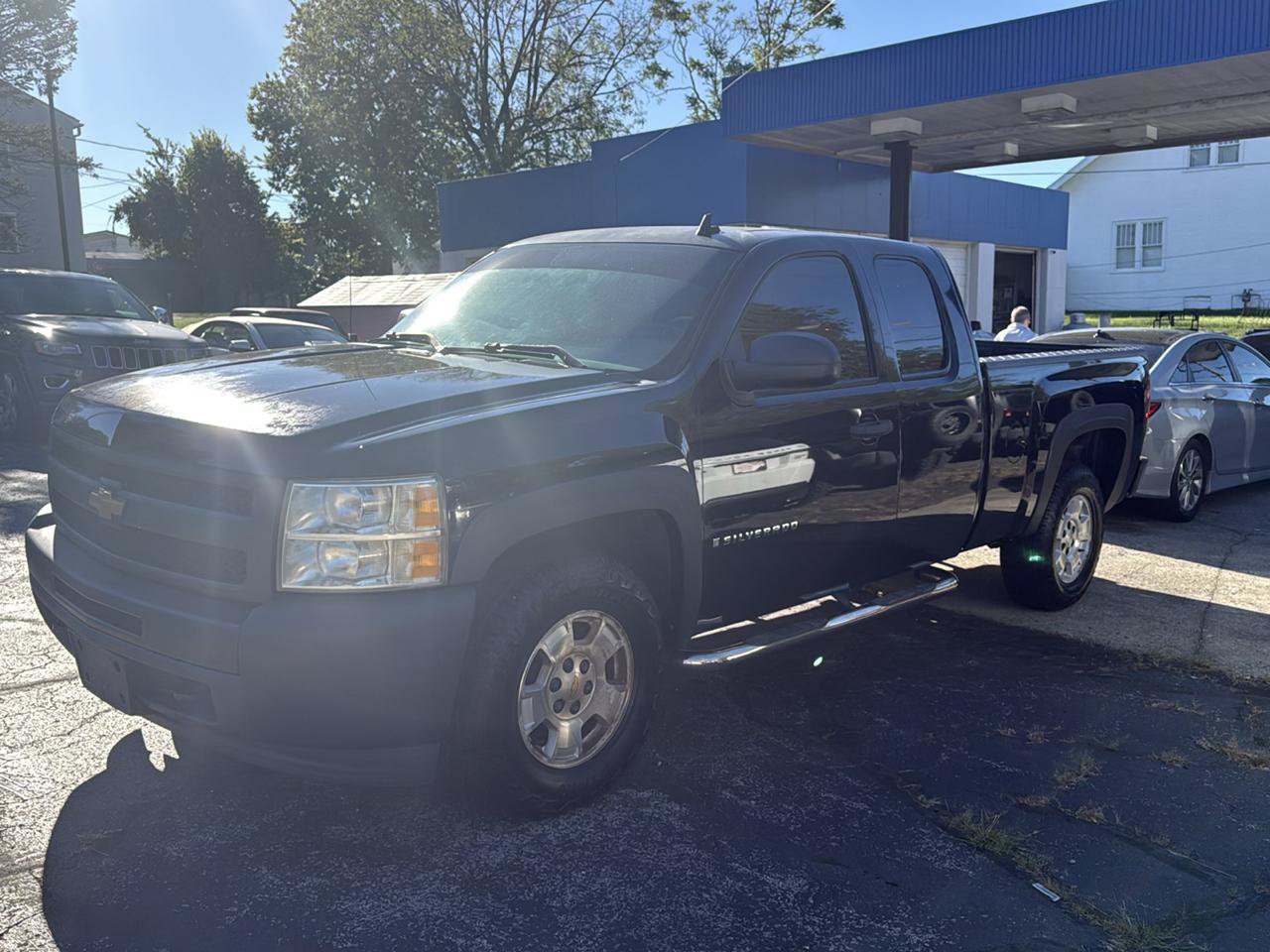 Used 2009 Chevrolet Silverado 1500 W/T RWD image 5