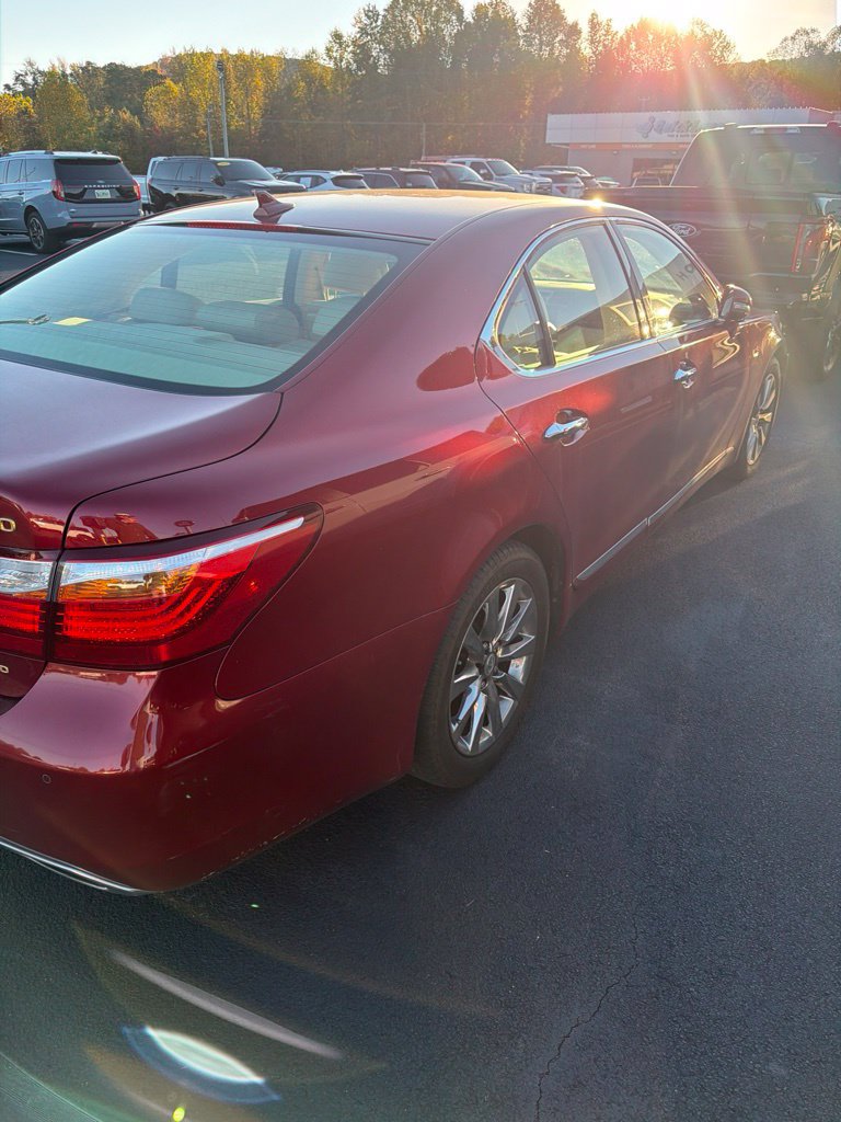 Used 2011 Lexus LS 460 AWD w/ Luxury Value Edition image 3