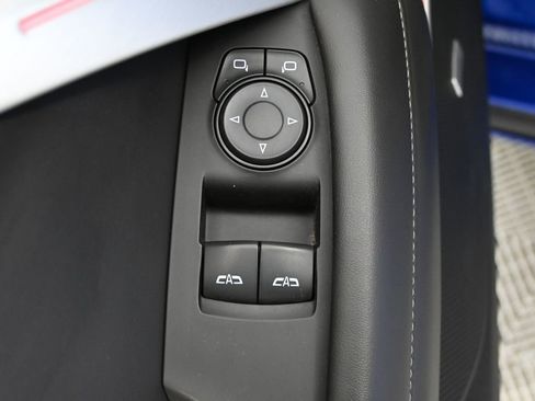 Used 2017 Chevrolet Camaro SS RWD image 19