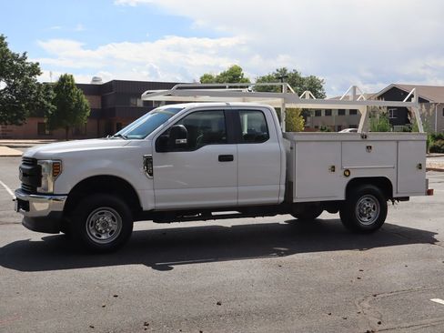 Used 2019 Ford F250 XL w/ XL Value Package AWD/4WD image 10