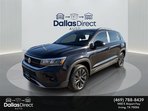 Used 2024 Volkswagen Taos S w/ MDO Package image 2
