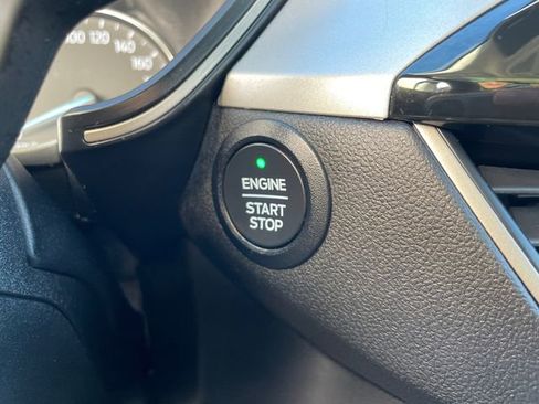 Used 2021 Ford Escape SEL image 37