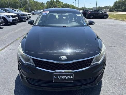 Used 2017 Kia Optima LX w/ Convenience Plus Package FWD image 2