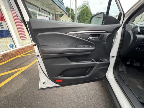 Used 2019 Honda Ridgeline Sport image 30