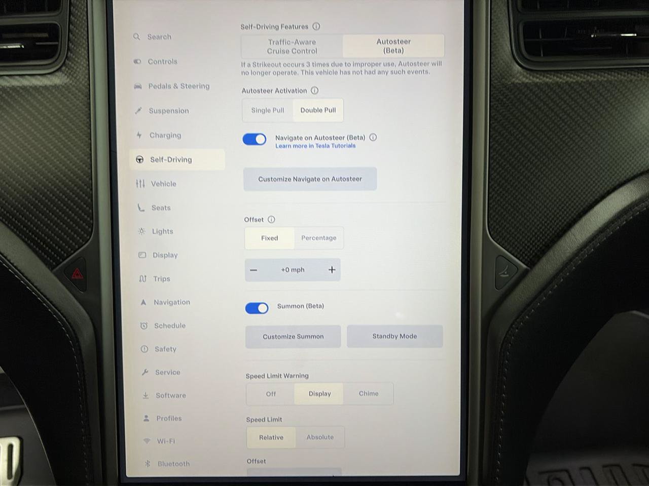 Used 2018 Tesla Model X 75D AWD/4WD image 20