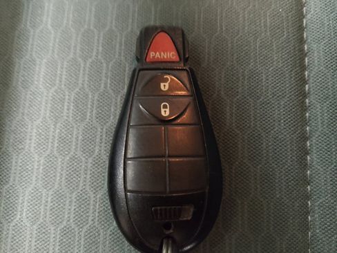 Used 2014 RAM 1500 Express image 32