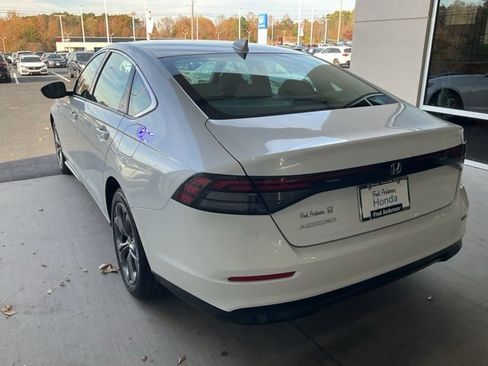 Used 2023 Honda Accord EX image 21