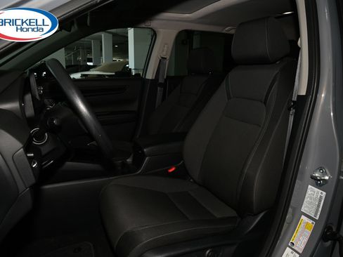 Certified 2024 Honda CR-V EX image 10
