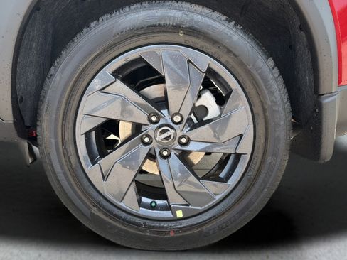 New 2026 Nissan Rogue SV w/ Cold Weather Package FWD image 27