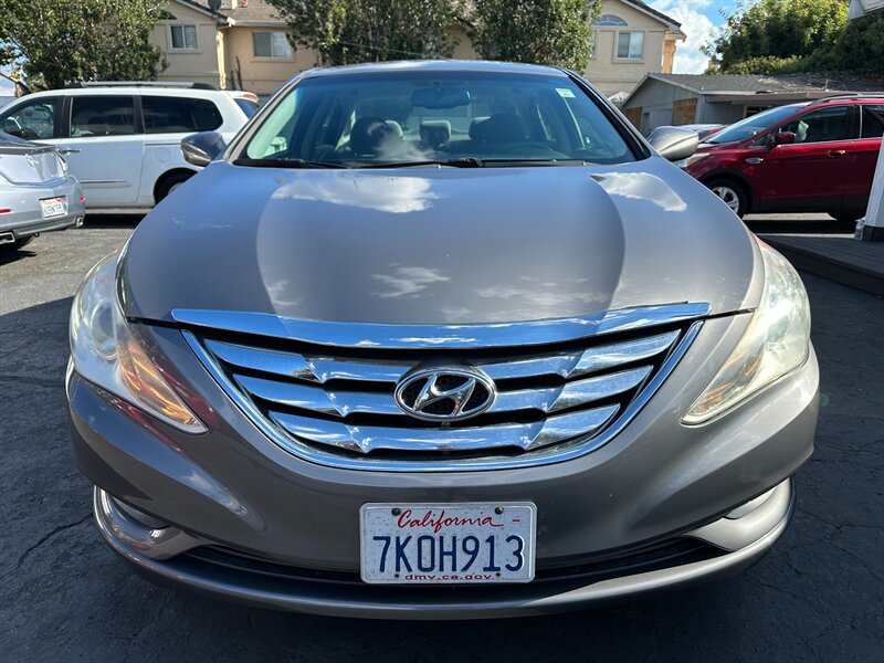 Used 2013 Hyundai Sonata GLS FWD image 2