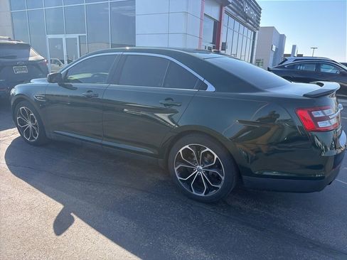 Used 2013 Ford Taurus SHO image 6