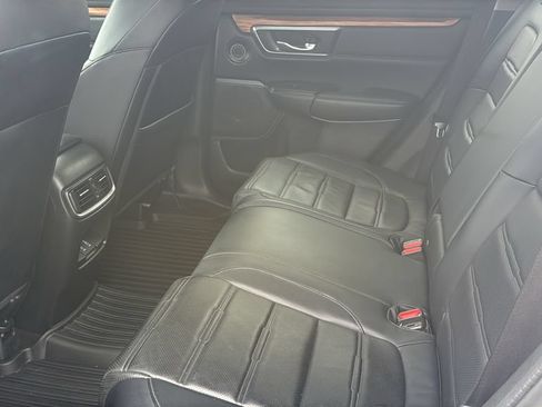 Used 2018 Honda CR-V Touring image 32