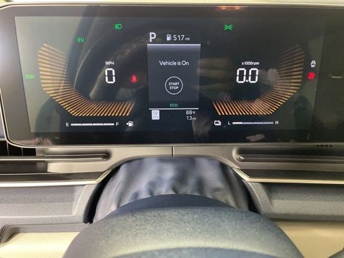 New 2026 Kia Carnival EX image 26