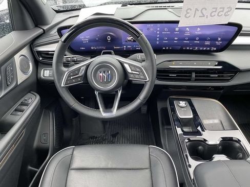 Certified 2025 Buick Enclave Avenir w/ Super Cruise Package AWD/4WD image 14