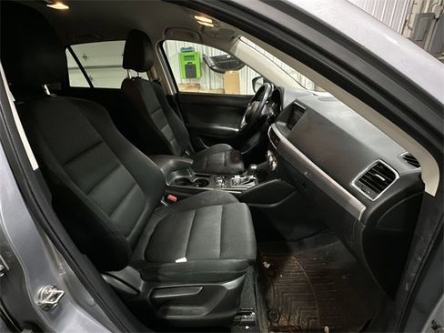 Used 2016 MAZDA CX-5 Touring image 28
