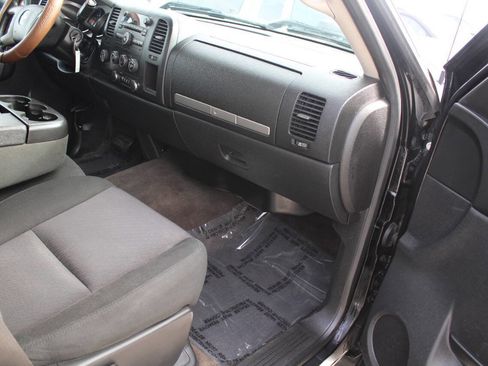 Used 2014 Chevrolet Silverado 2500 LT w/ Convenience Package image 6