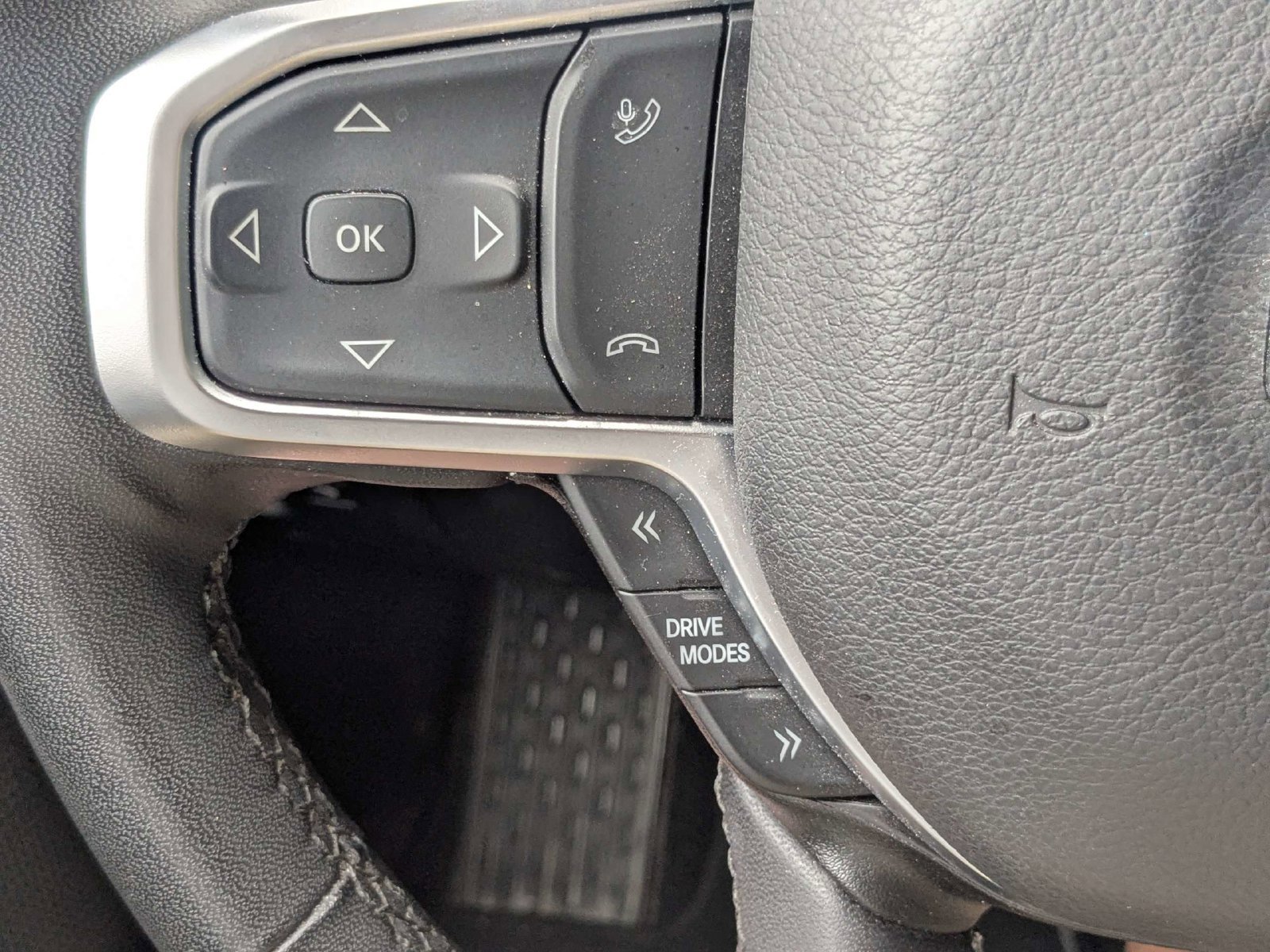 Used 2025 RAM 1500 Big Horn AWD/4WD image 26