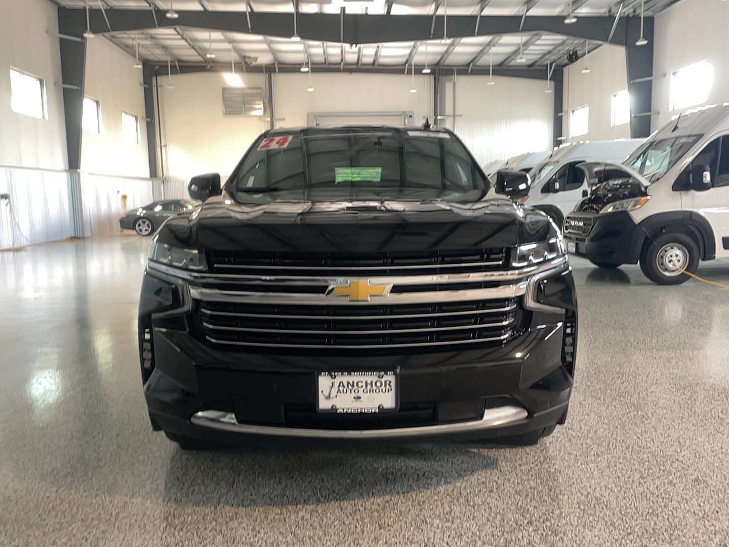 Used 2024 Chevrolet Suburban LT AWD/4WD image 33