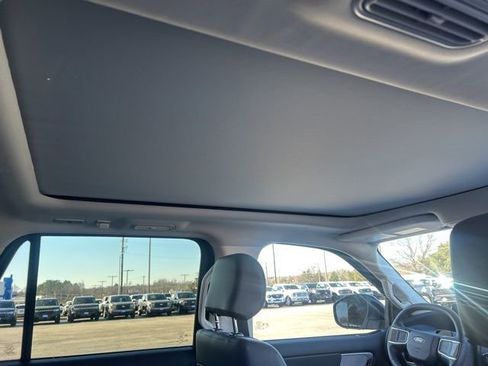 New 2026 Ford Expedition Active image 11