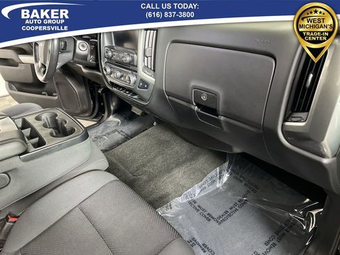 Used 2018 Chevrolet Silverado 1500 LT w/ All Star Edition image 25