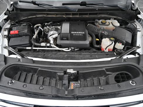 Used 2022 GMC Yukon SLT w/ SLT Premium Package image 25