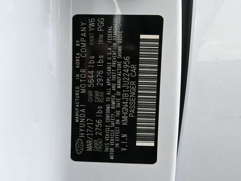 Used 2018 Genesis G80 3.3T Sport image 47