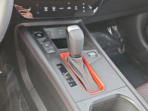 New 2026 Nissan Kicks SR w/ Cold Weather Package AWD/4WD image 18