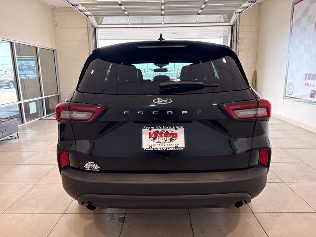 Used 2025 Ford Escape ST-Line FWD image 5
