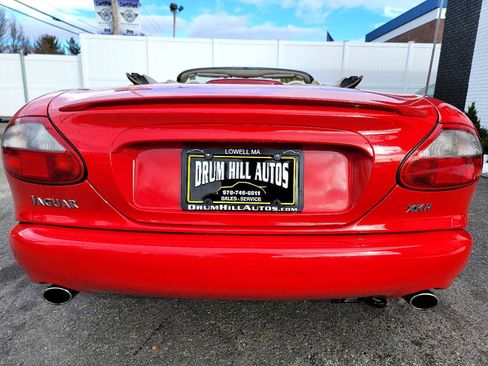 Used 2000 Jaguar XK8 Convertible image 7