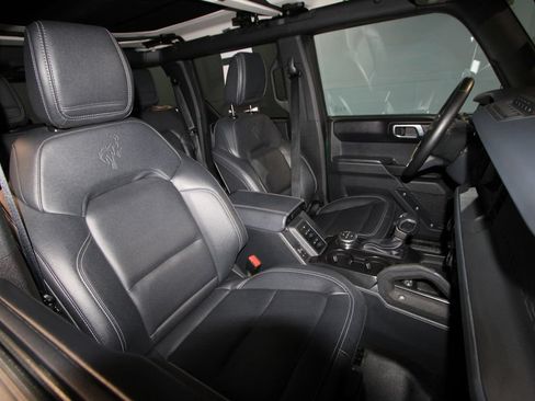 Used 2025 Ford Bronco Badlands AWD/4WD image 23