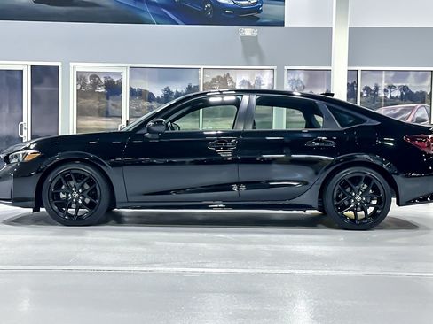 Used 2026 Honda Civic Sport image 2