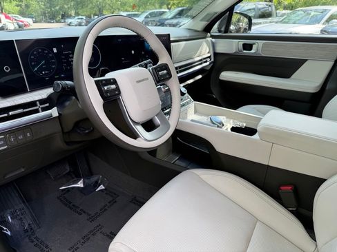 Used 2025 Hyundai Santa Fe Calligraphy AWD/4WD image 19