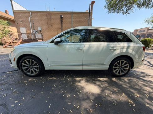 Used 2018 Audi Q7 3.0T Premium Plus w/ Premium Plus Package AWD/4WD image 2
