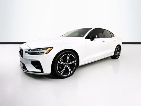 Used 2024 Volvo S60 B5 Ultimate AWD/4WD image 2