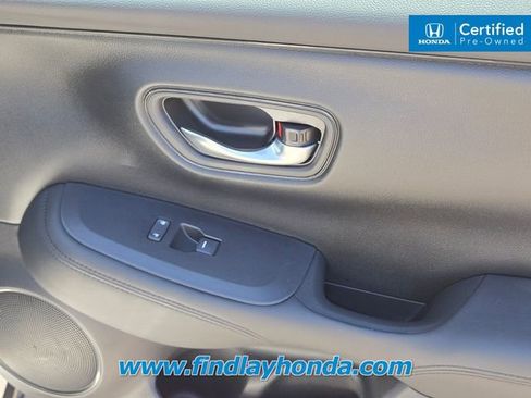 Certified 2026 Honda HR-V LX image 22