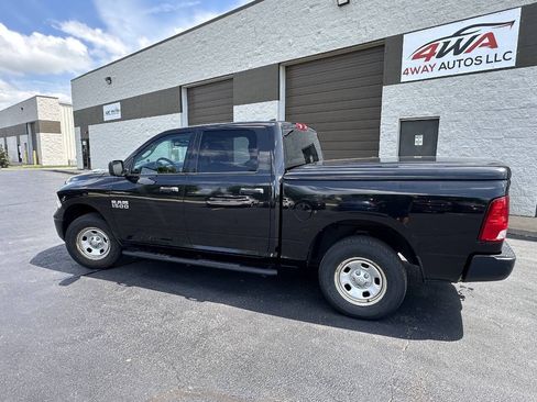 Used 2016 RAM 1500 Tradesman w/ Popular Equipment Group AWD/4WD image 3