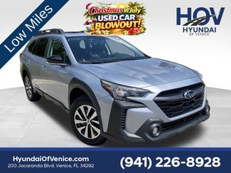 Used 2023 Subaru Outback Premium AWD/4WD video 1
