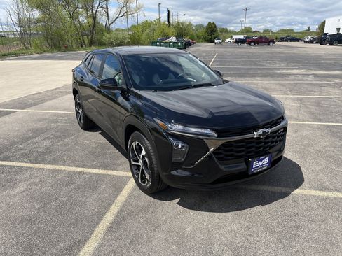 Used 2026 Chevrolet Trax RS w/ Driver Confidence Package FWD image 8