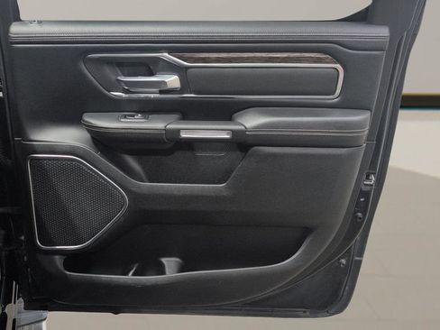 Used 2019 RAM 1500 Laramie AWD/4WD image 23