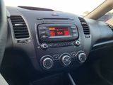 Used 2017 Kia Forte LX image 5