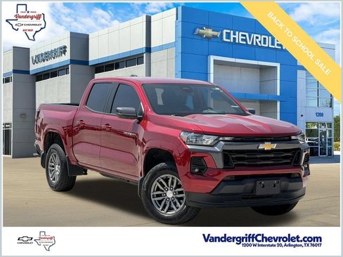 Used 2024 Chevrolet Colorado LT w/ LT Convenience Package II RWD image 1