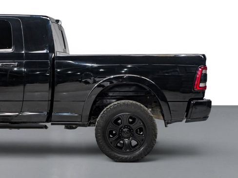Used 2021 RAM 2500 Limited AWD/4WD image 11